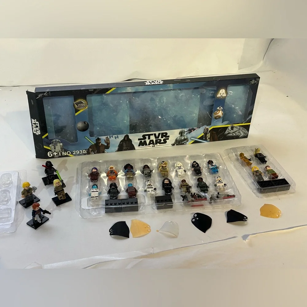 Star Wars Jedi and Sith Mini Figures Bundle 24 Pack Action Figure Set UNBRANDED - Picture 2 of 11